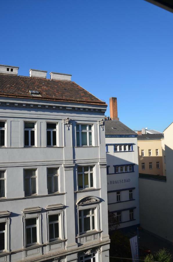 Charmante Altbauapartments Apostelgasse Vienna Luaran gambar