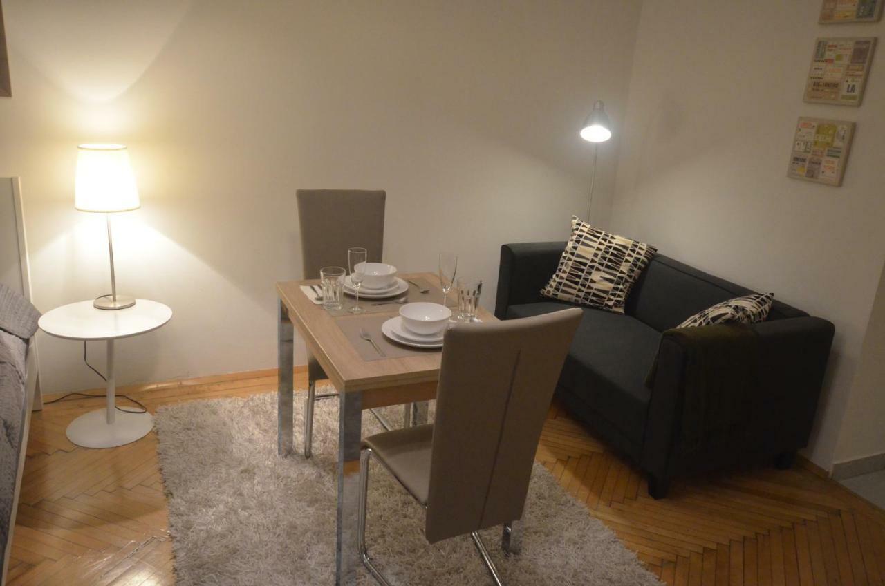 Charmante Altbauapartments Apostelgasse Vienna Luaran gambar