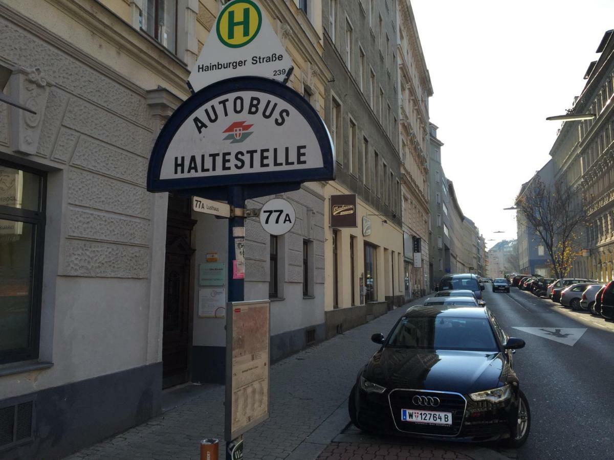 Charmante Altbauapartments Apostelgasse Vienna Luaran gambar