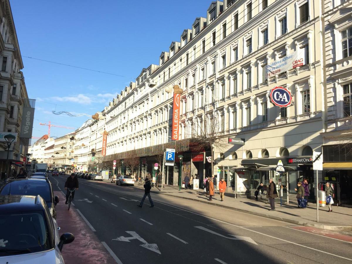Charmante Altbauapartments Apostelgasse Vienna Luaran gambar